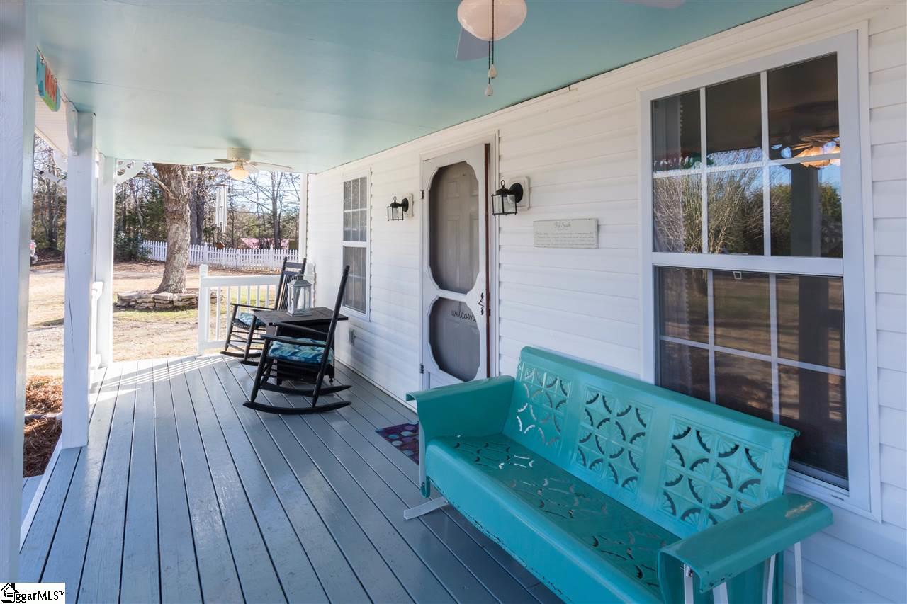 2307 Trammel Road Woodruff, SC 29388 - Photo 7 of 36