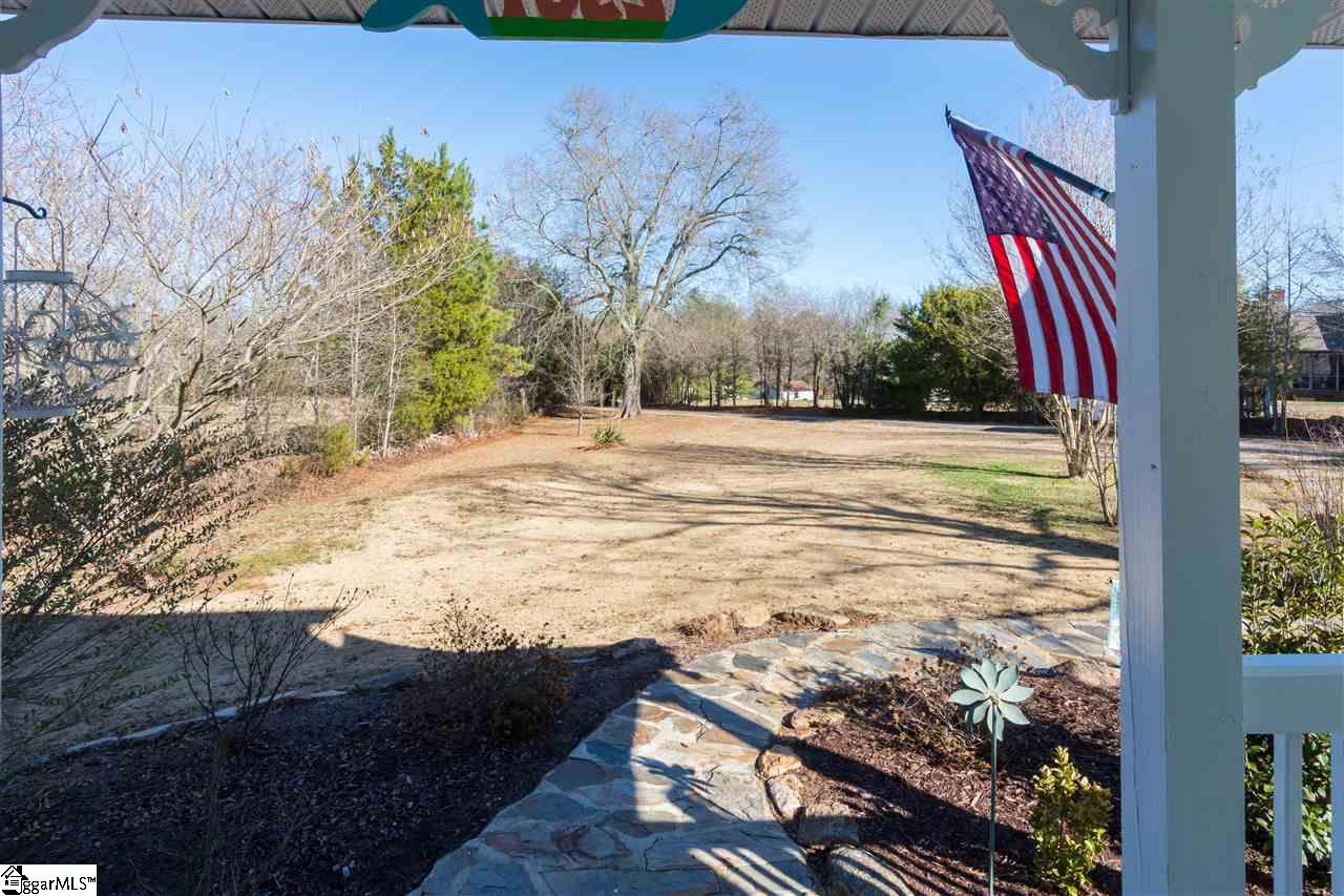 2307 Trammel Road Woodruff, SC 29388 - Photo 8 of 36