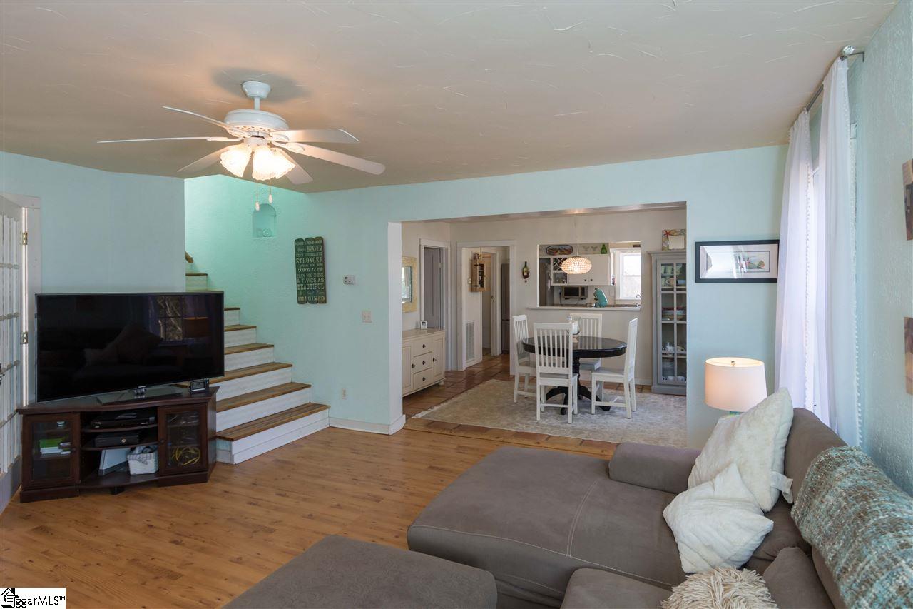 2307 Trammel Road Woodruff, SC 29388 - Photo 9 of 36