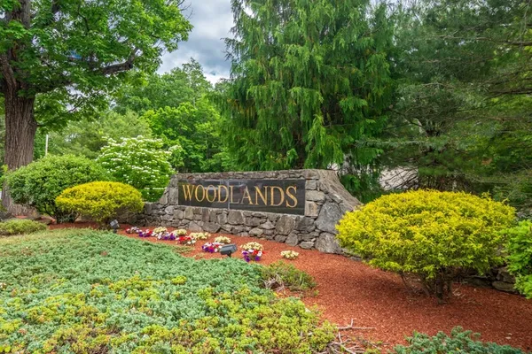 $749,000 | 308 Sprucewood Lane, Unit 308, Clinton, MA 01510