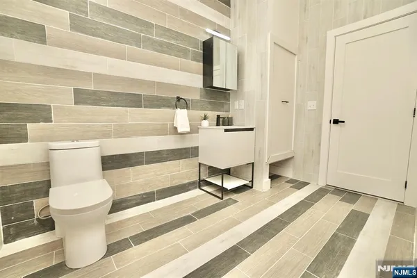 $2,675 | 536-540 Central Avenue, Unit 103, Newark, NJ 07107