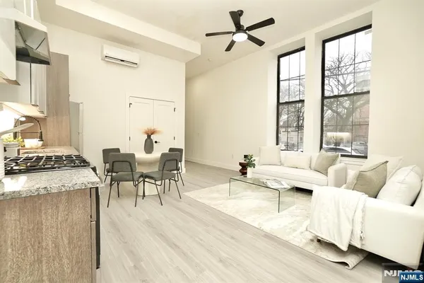 $2,675 | 536-540 Central Avenue, Unit 103, Newark, NJ 07107