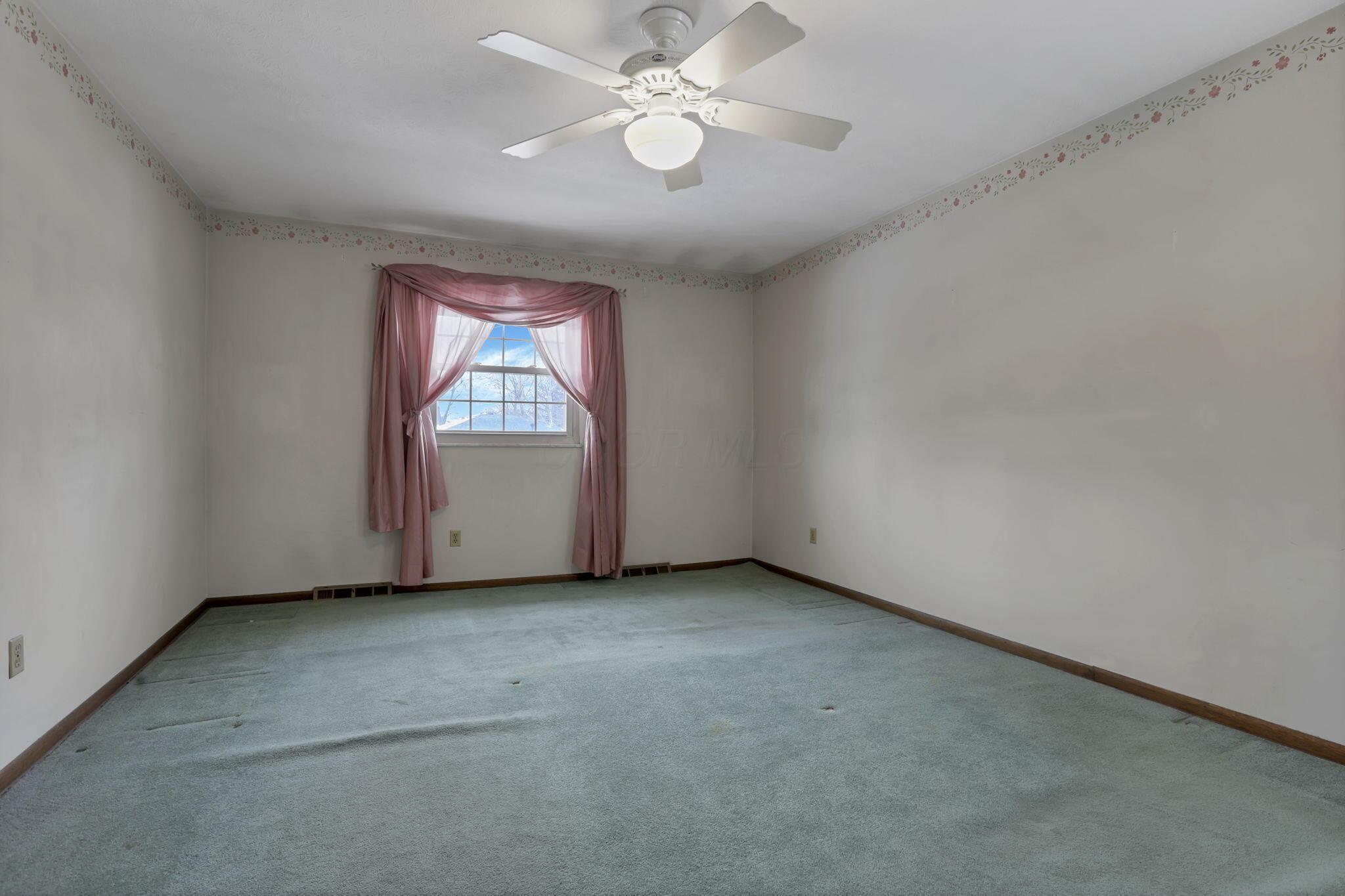 1852 Balsamridge Road Columbus, OH 43229 - Photo 28 of 50 43-web-or-mls-IMG_9311