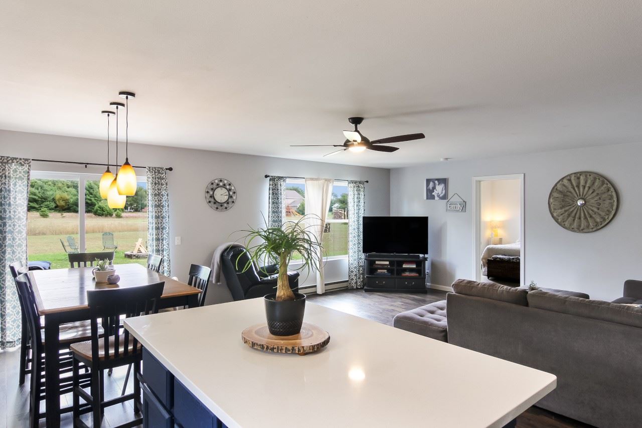 1740 Fisher Road Traverse City, MI 49685 - Photo 9 of 26 1867494-8.JPG