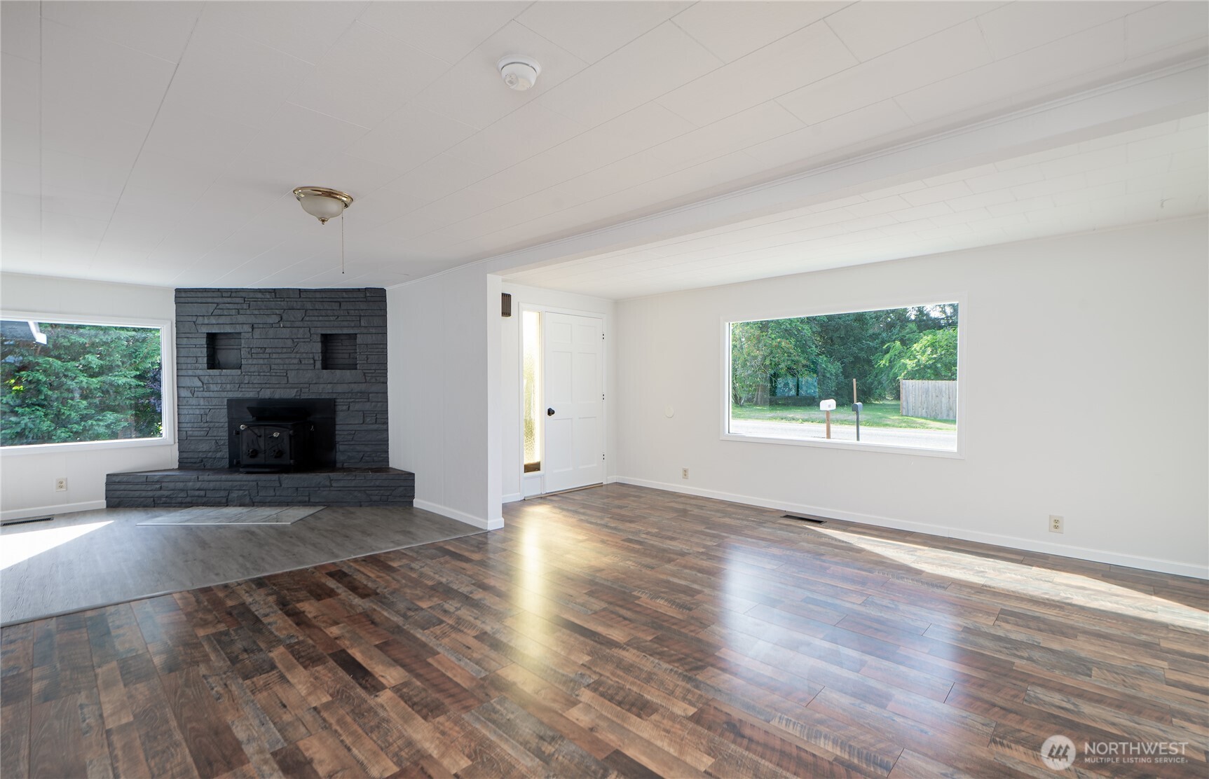 2948 Arnie Road Custer, WA 98240 - Photo 4 of 26