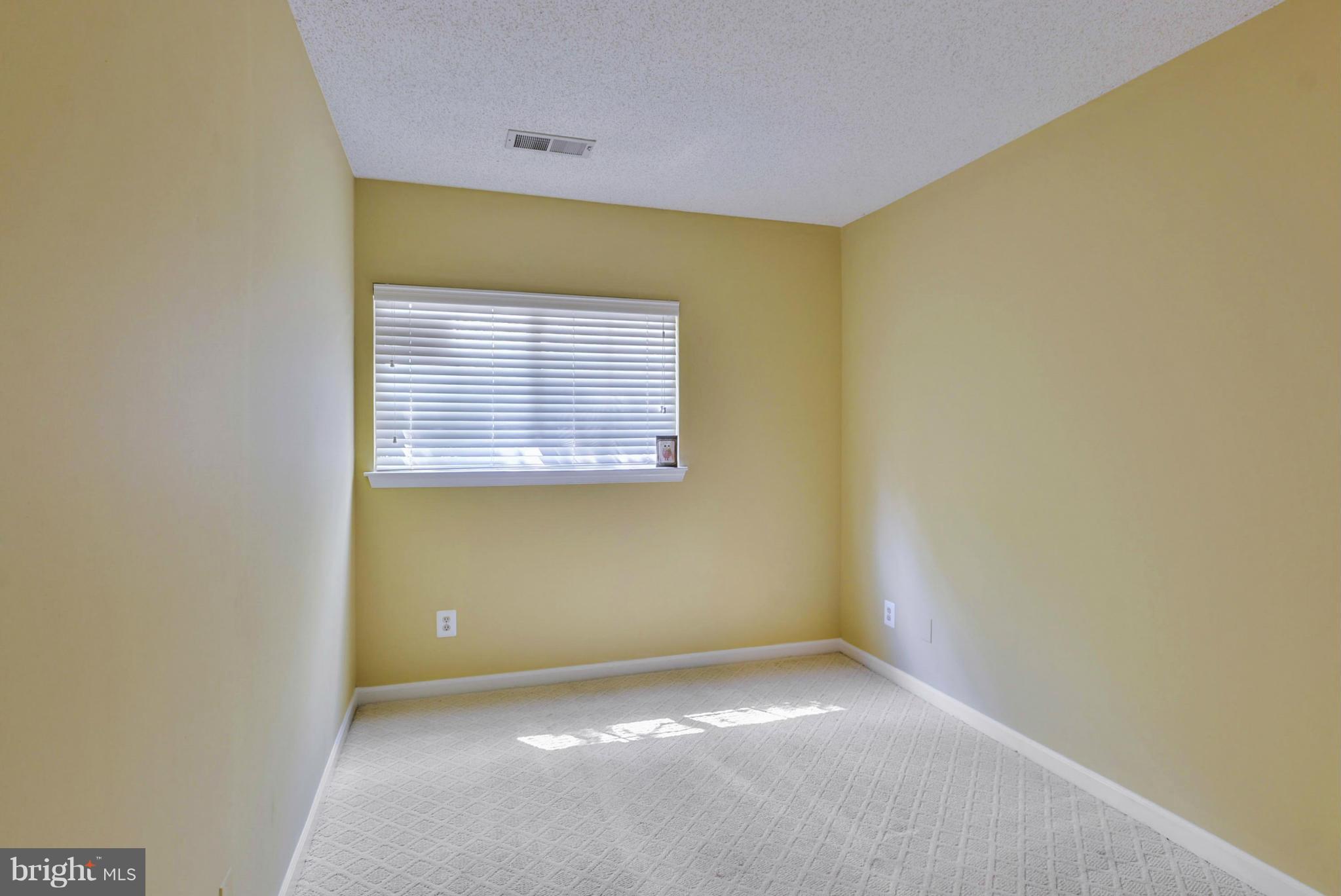 12010 Golf Ridge Court, Unit 102 Fairfax, VA 22033 - Photo 7 of 29 Bedroom #2