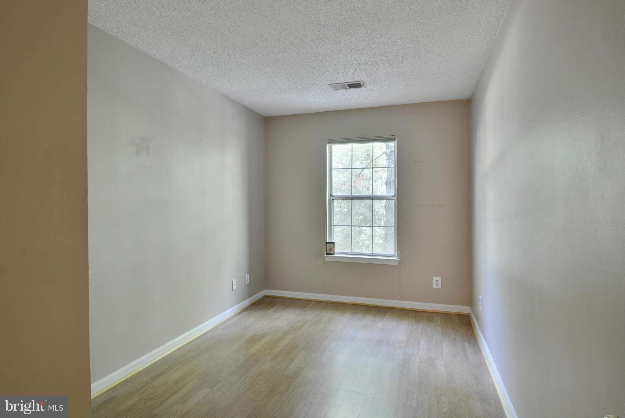 12010 Golf Ridge Court, Unit 102 Fairfax, VA 22033 - Photo 9 of 29 Bedroom #3