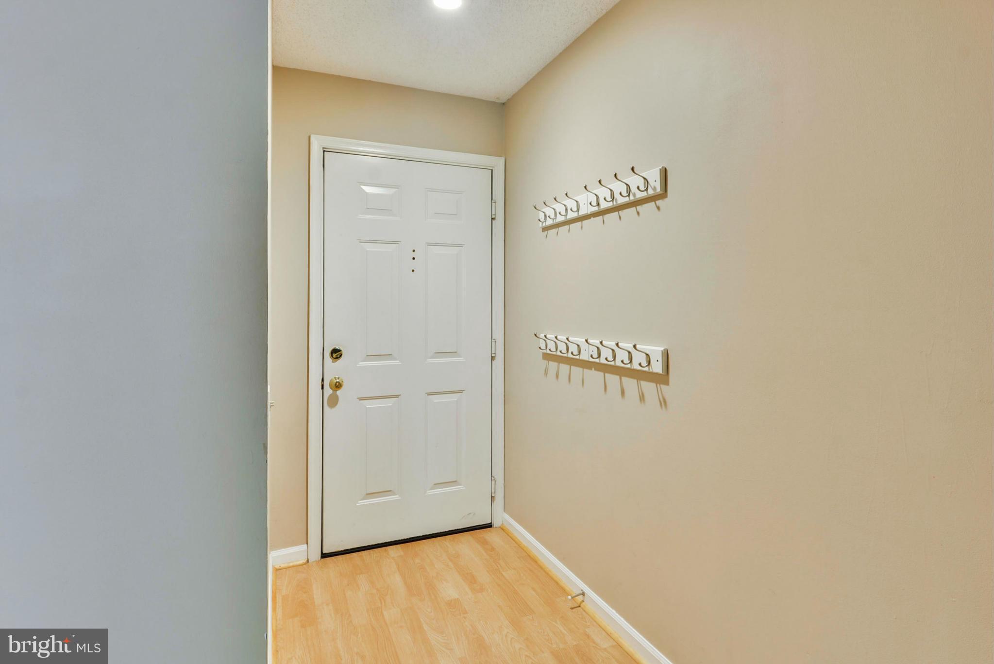 12010 Golf Ridge Court, Unit 102 Fairfax, VA 22033 - Photo 10 of 29 Foyer