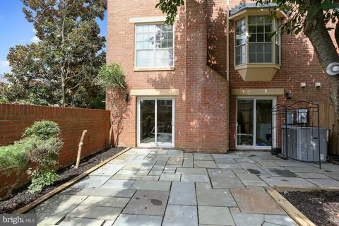 $4,900 | 1454 McLean Mews Court, McLean, VA 22101