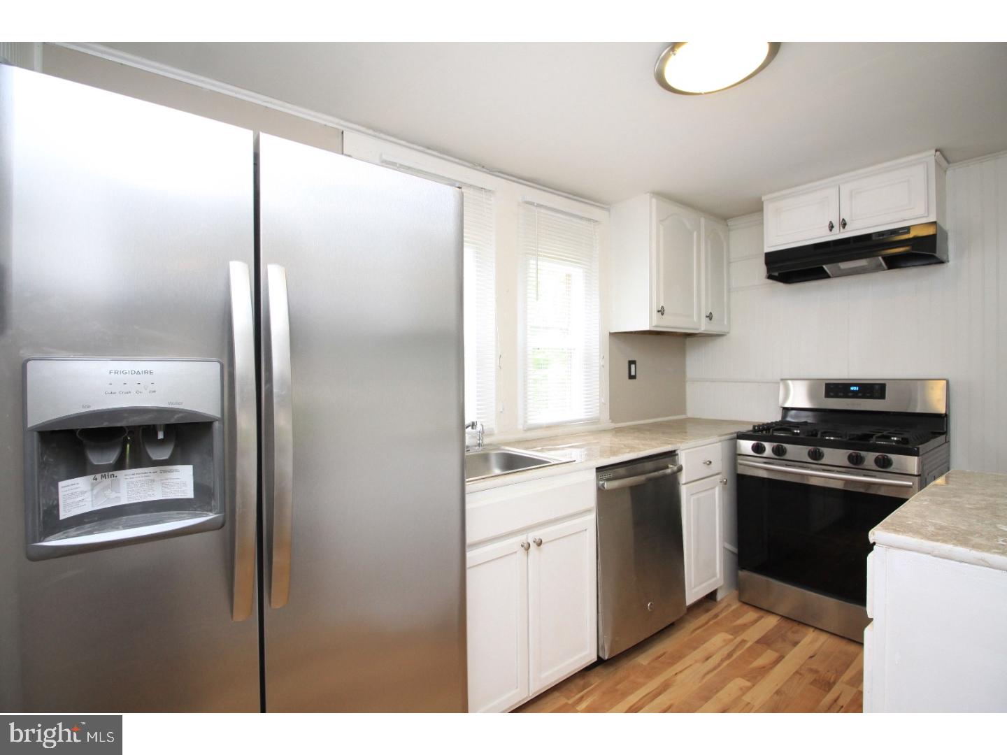 187 Erial Road Pine Hill, NJ 08021 - Photo 4 of 25 Kitchen