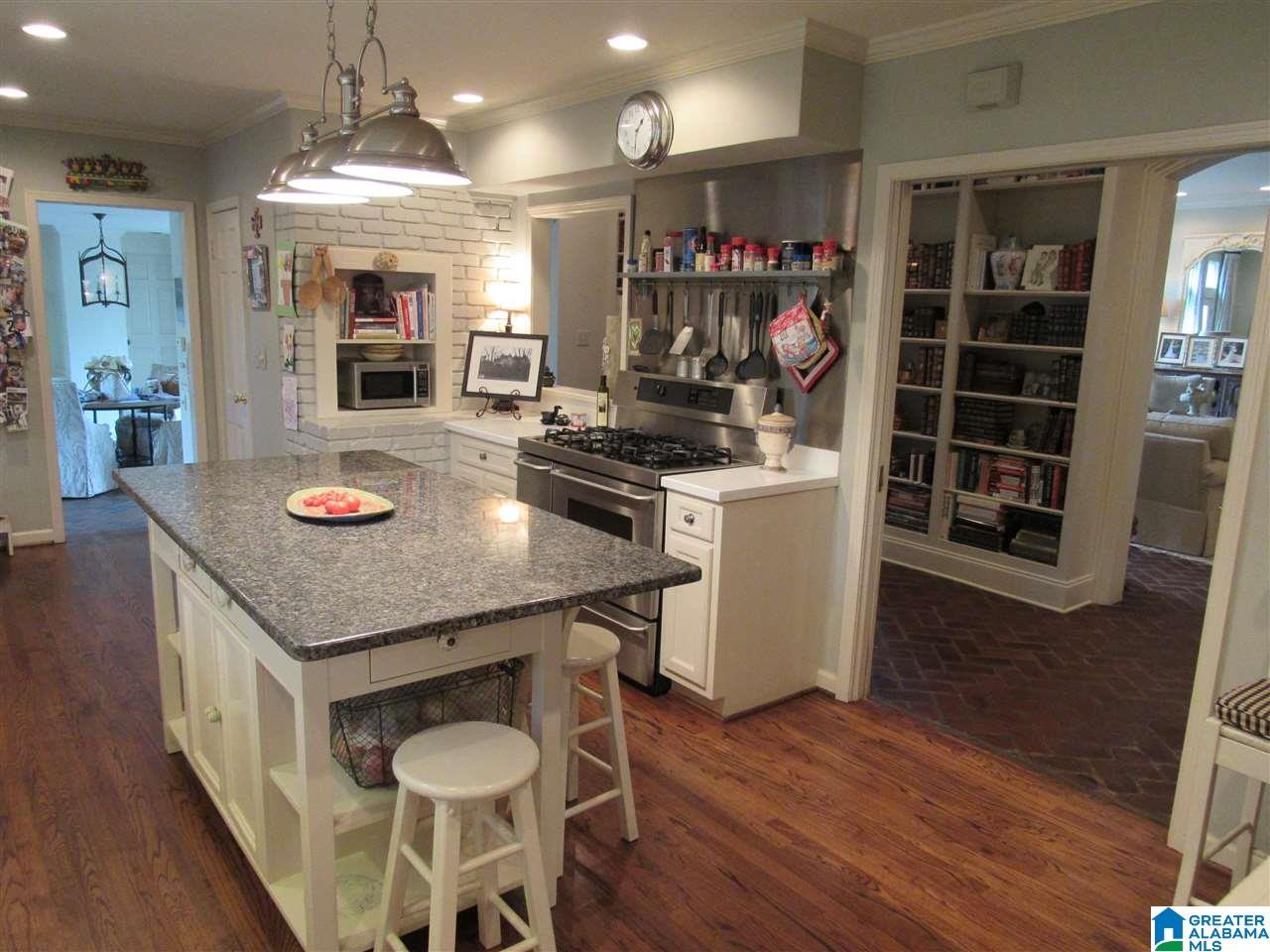 3551 Rockhill Road Birmingham, AL 35223 - Photo 16 of 41