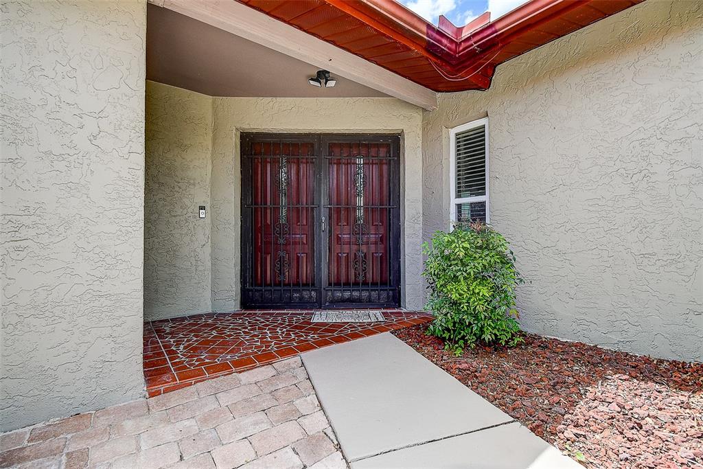 7556 High Pines Court Port Richey, FL 34668 - Photo 4 of 46