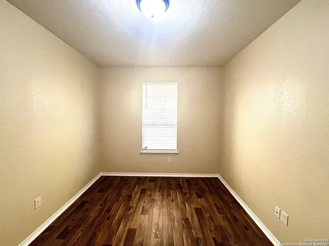 $1,750 | 7534 Copper Cove, Converse, TX 78109