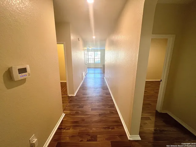 $1,750 | 7534 Copper Cove, Converse, TX 78109