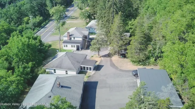 $1,200,000 | 6045 Highway 9G, Hudson, NY 12534