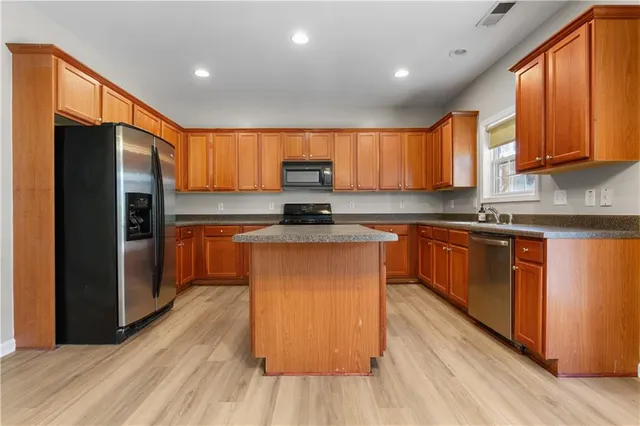 $3,050 | 1360 Silvergate Drive, Mableton, GA 30126