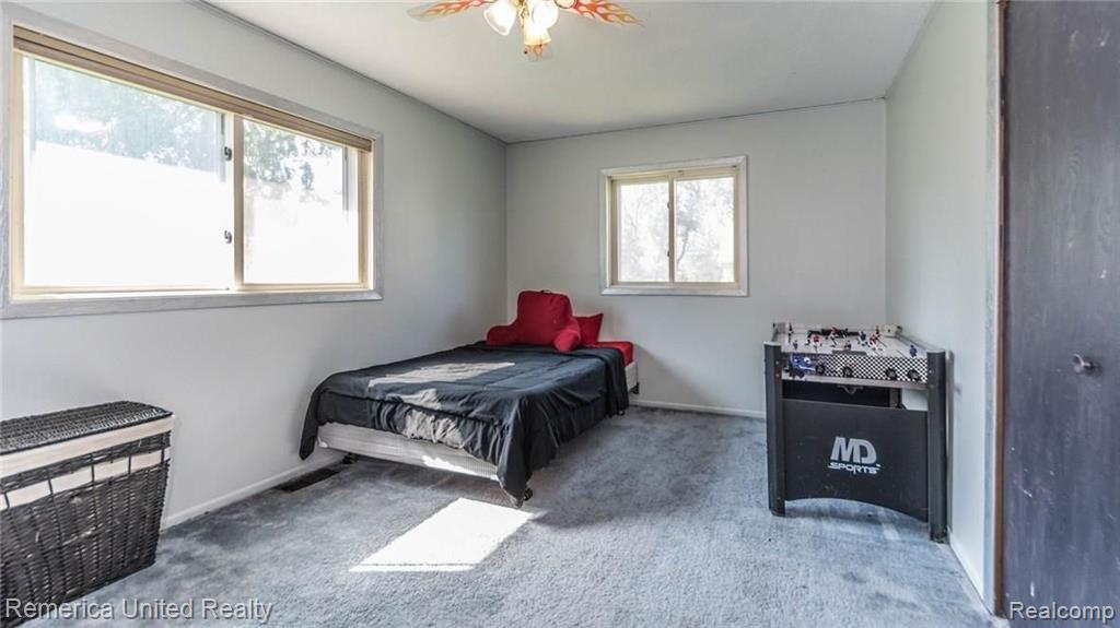 29520 Geraldine Road Farmington Hills, MI 48336 - Photo 30 of 44