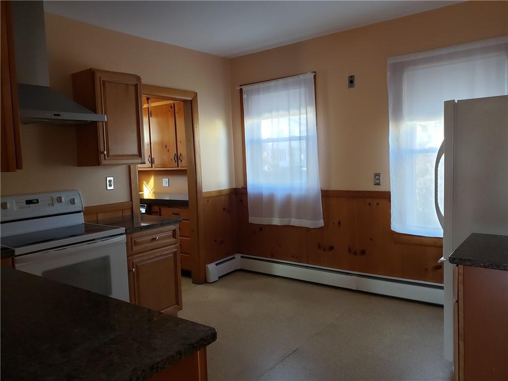 40 East Barrows Street, Unit 2 Cumberland, RI 02864 - Photo 6 of 18