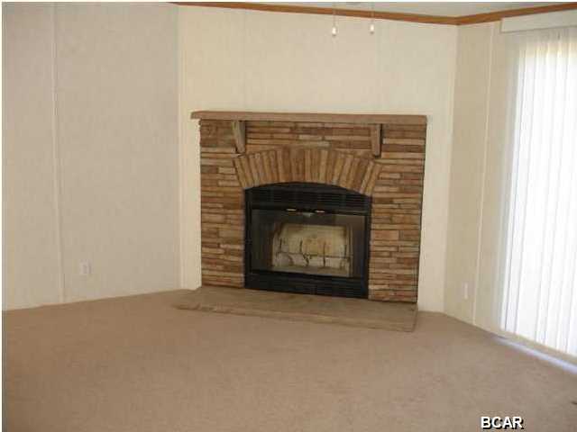 3004 Holmes Valley Road Vernon, FL 32462 - Photo 4 of 7 Gallery Image 4