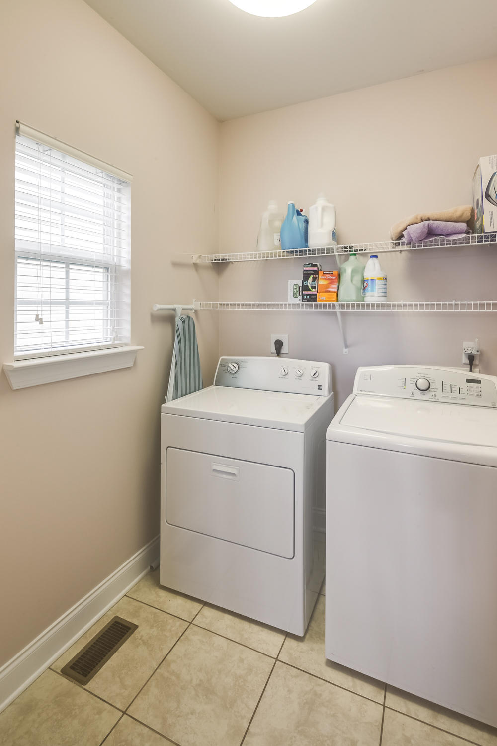 2823 Fernleaf Lane Chattanooga, TN 37421 - Photo 16 of 28 2823_Fern_Leaf_Ln_020