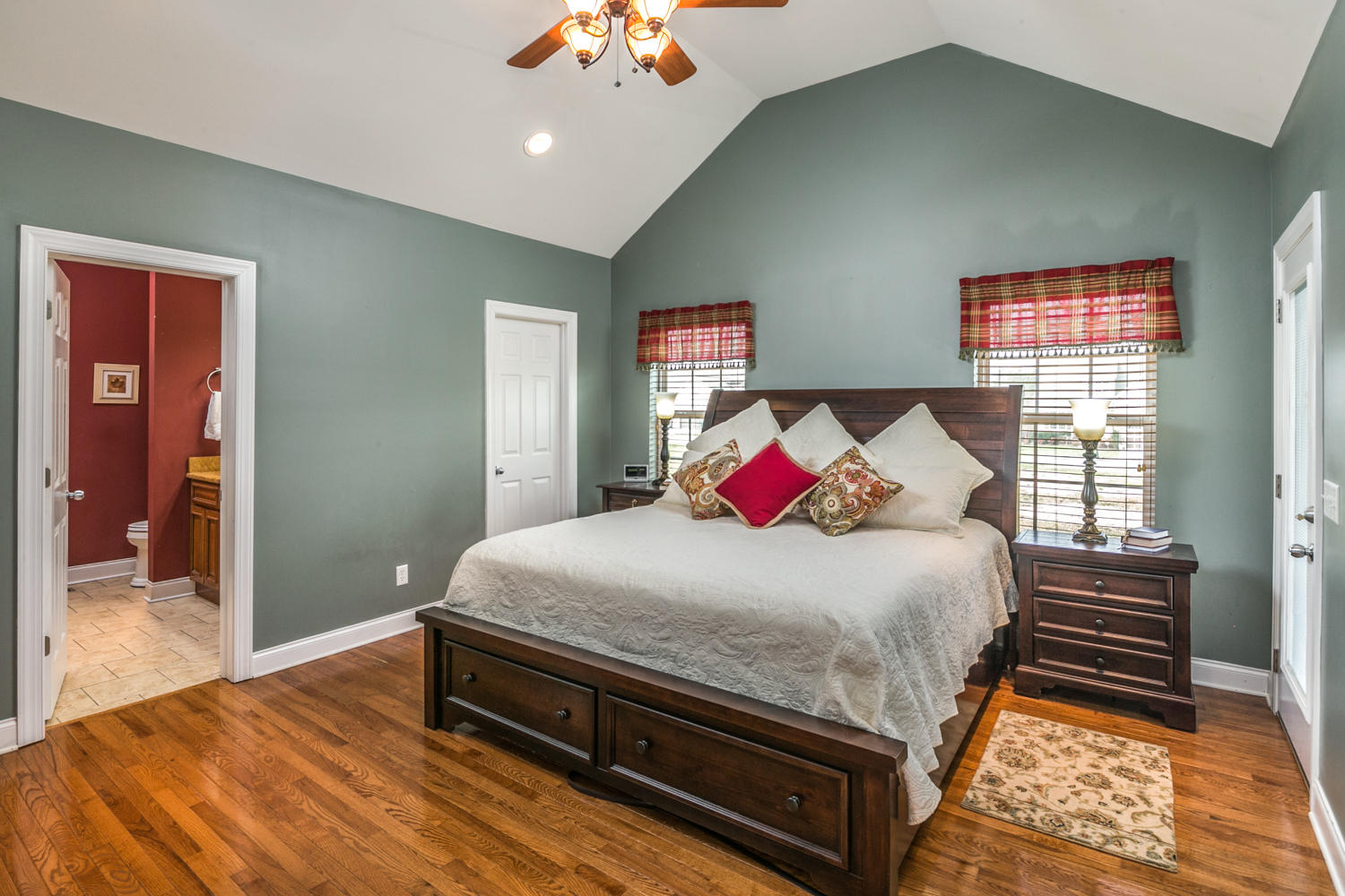 2823 Fernleaf Lane Chattanooga, TN 37421 - Photo 19 of 28 2823_Fern_Leaf_Ln_022