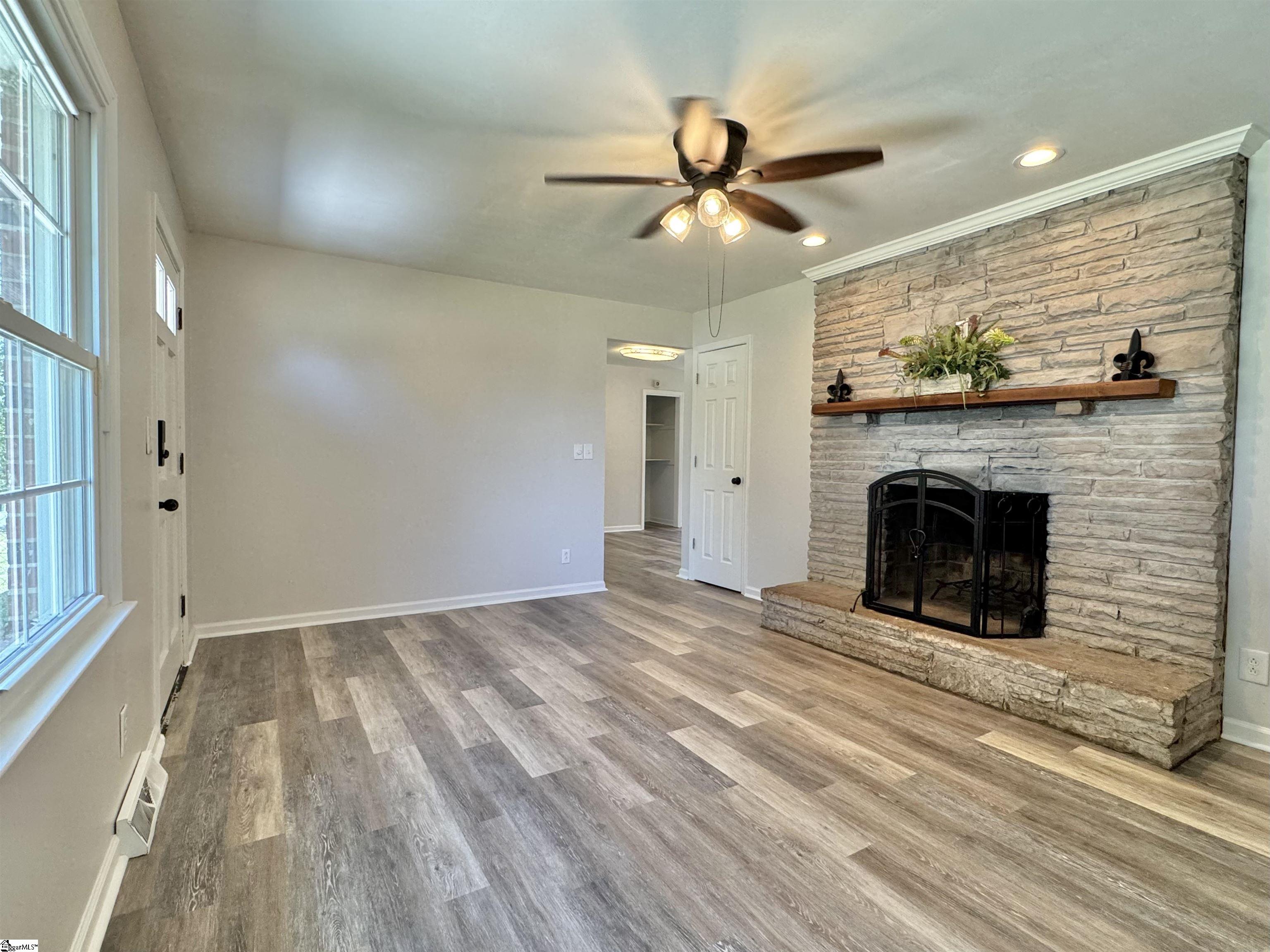 408 Rices Creek Road Liberty, SC 29657 - Photo 8 of 27