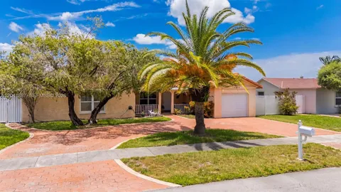 $670,000 | 19240 Northwest 60th Court, Hialeah, FL 33015