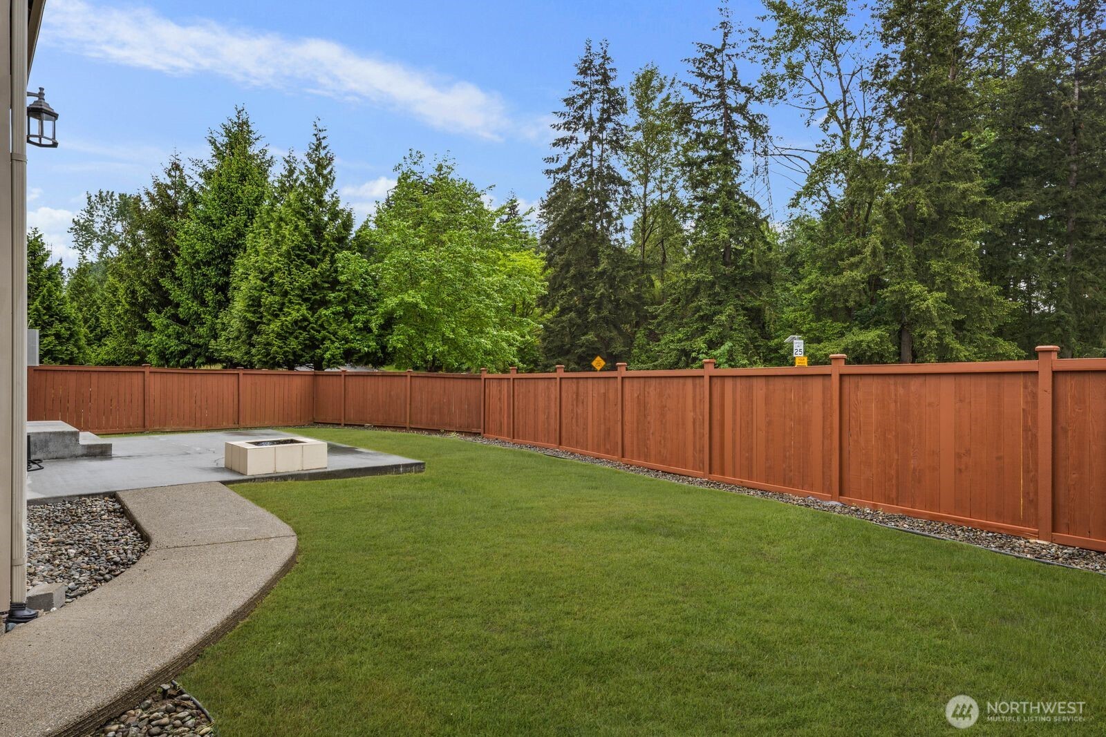 207 Edmonds Place Northeast Renton, WA 98056 - Photo 34 of 40