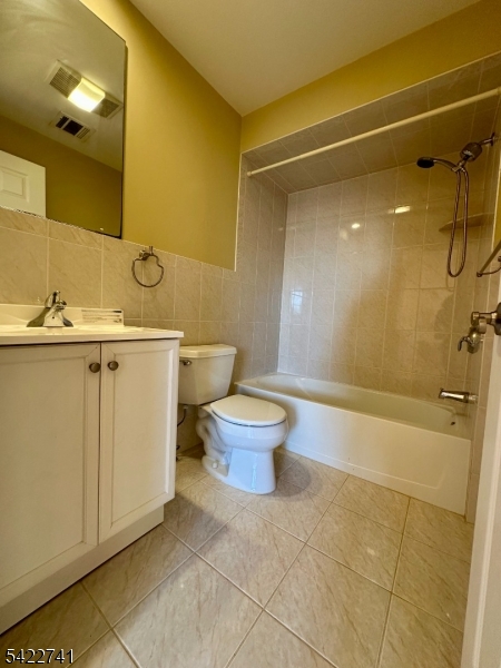 3 Harbor Front Court Elizabeth Port, NJ 07206 - Photo 21 of 33