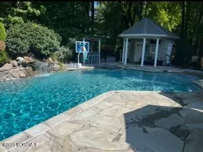 $1,559,000 | 7 Red Coach Lane, Holmdel, NJ 07733