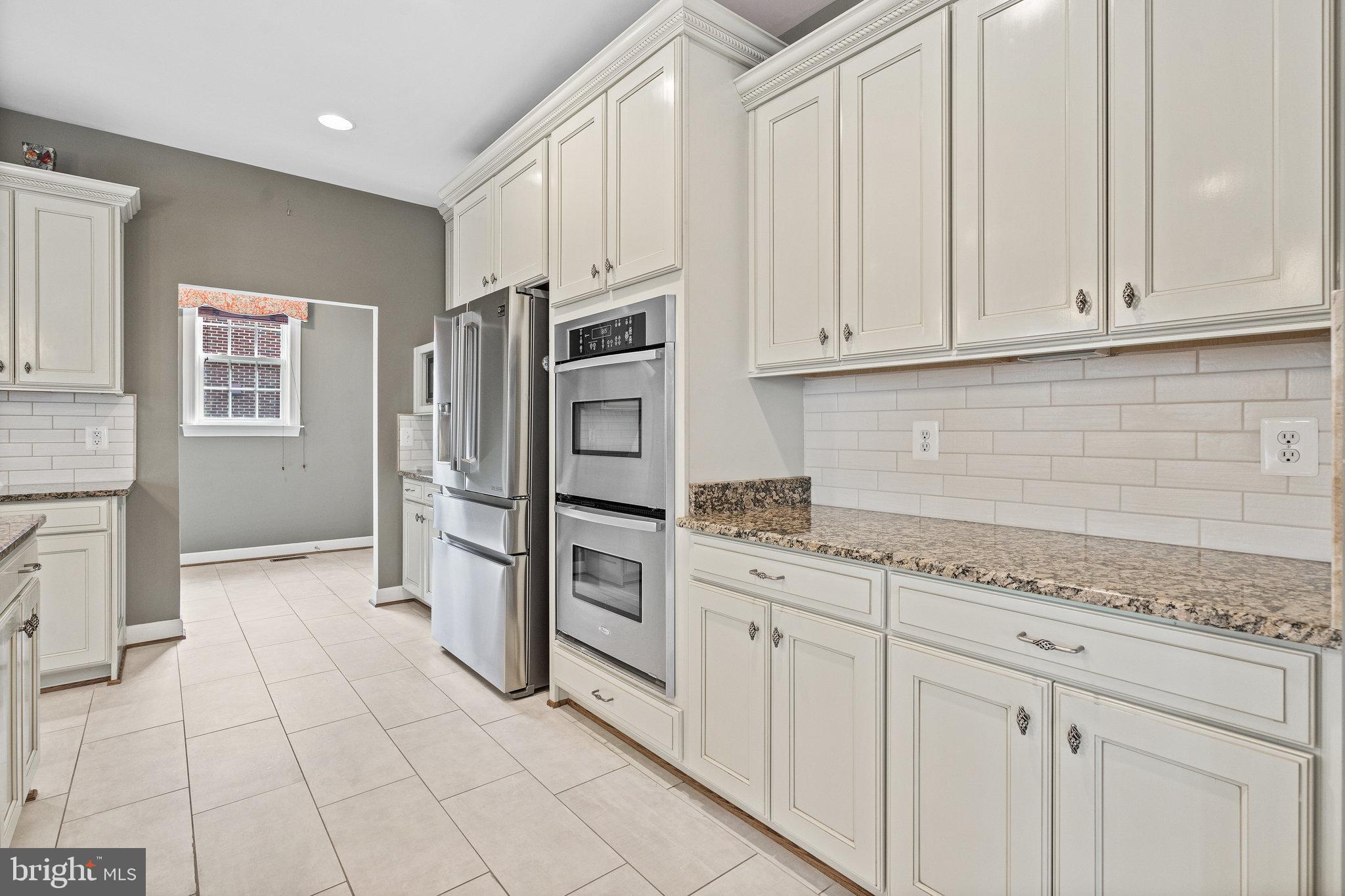 4561 Rona Place Fairfax, VA 22030 - Photo 24 of 78 Kitchen