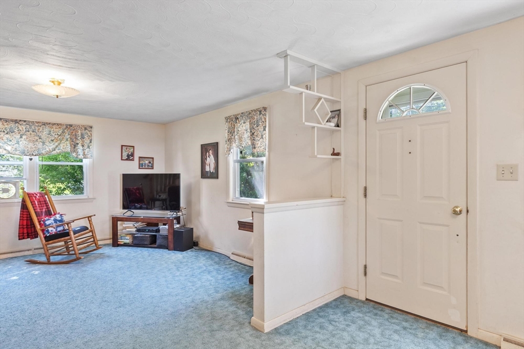 50 North Spencer Road Spencer, MA 01562 - Photo 26 of 42