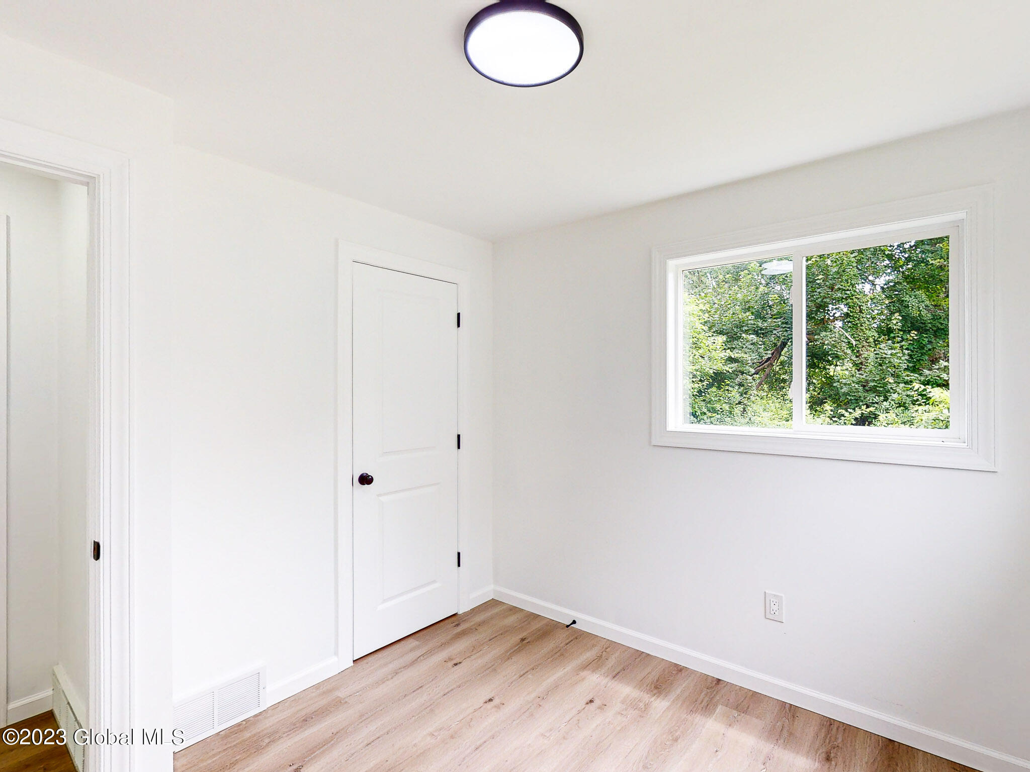 19 Clapper Road Bethlehem, NY 12158 - Photo 13 of 37 Bedroom 3