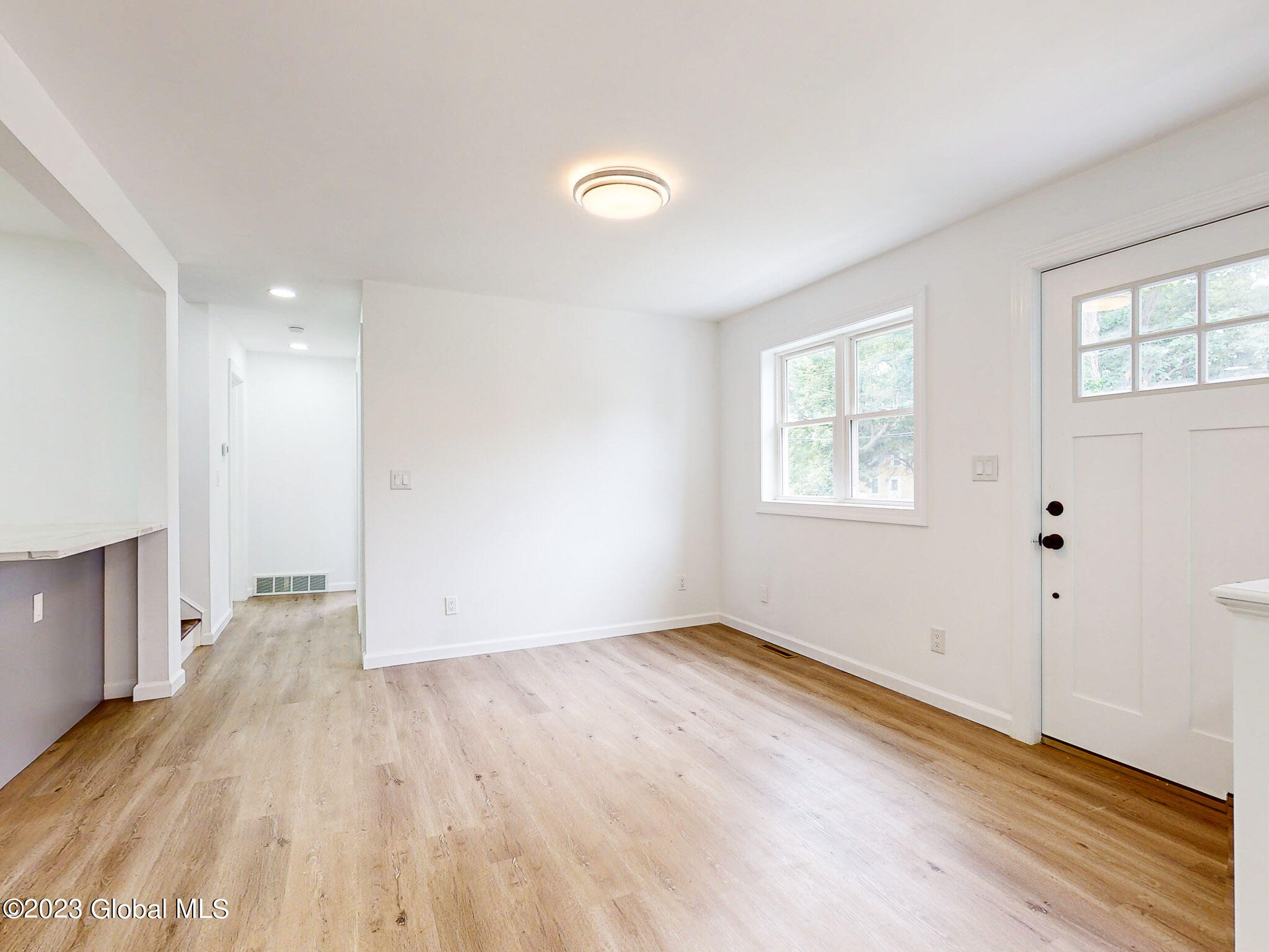 19 Clapper Road Bethlehem, NY 12158 - Photo 8 of 37 Dining Room