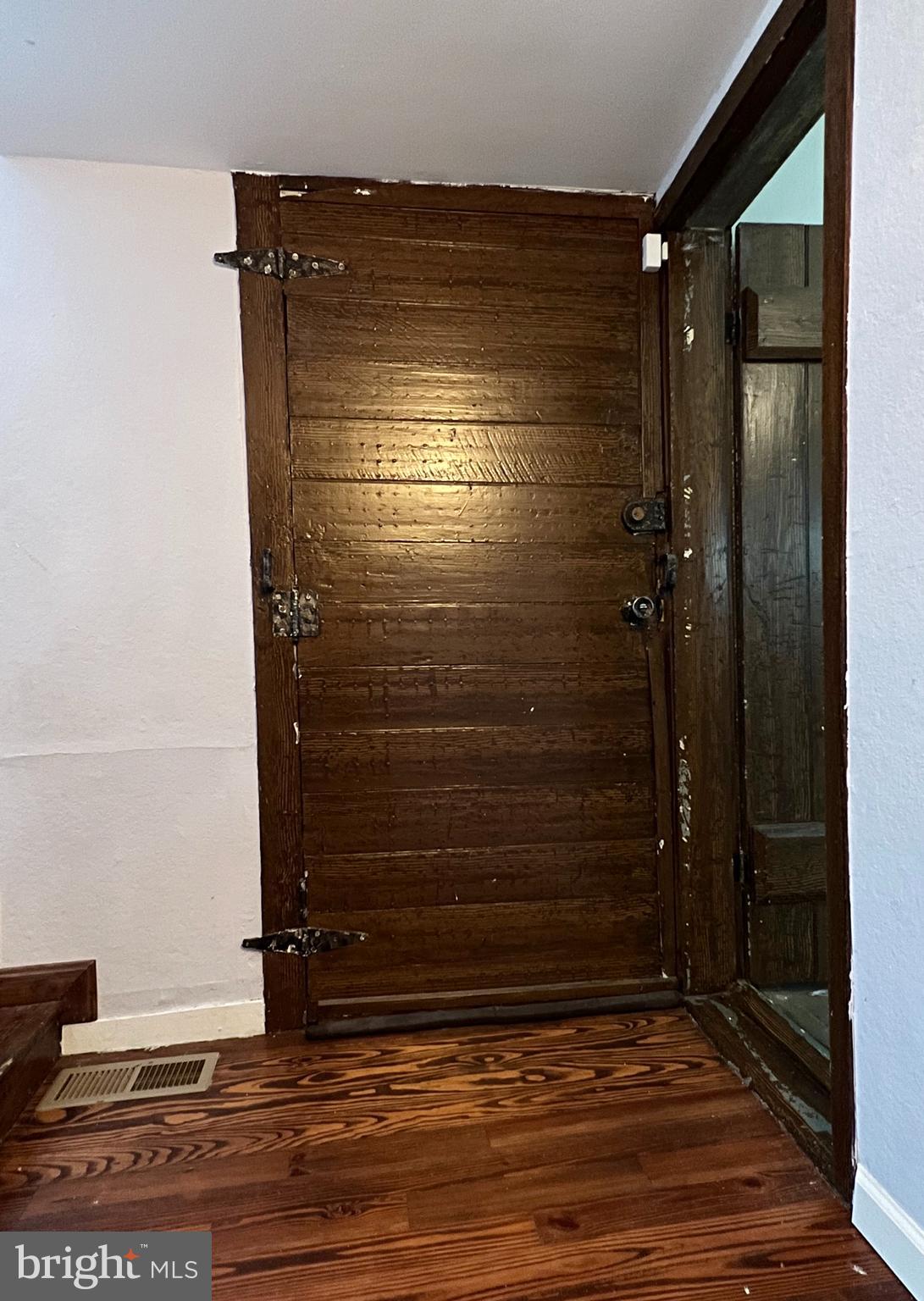 36610 Jeb Stuart Road Purcellville, VA 20132 - Photo 15 of 34 Original door - main level to upper level