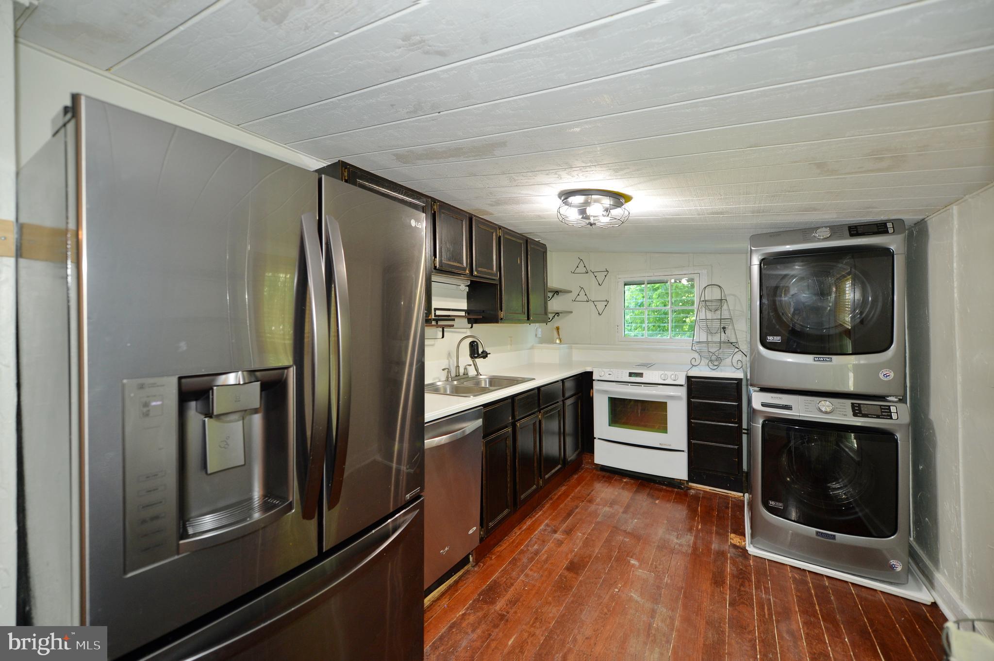 36610 Jeb Stuart Road Purcellville, VA 20132 - Photo 18 of 34 Upper level - Kitchen