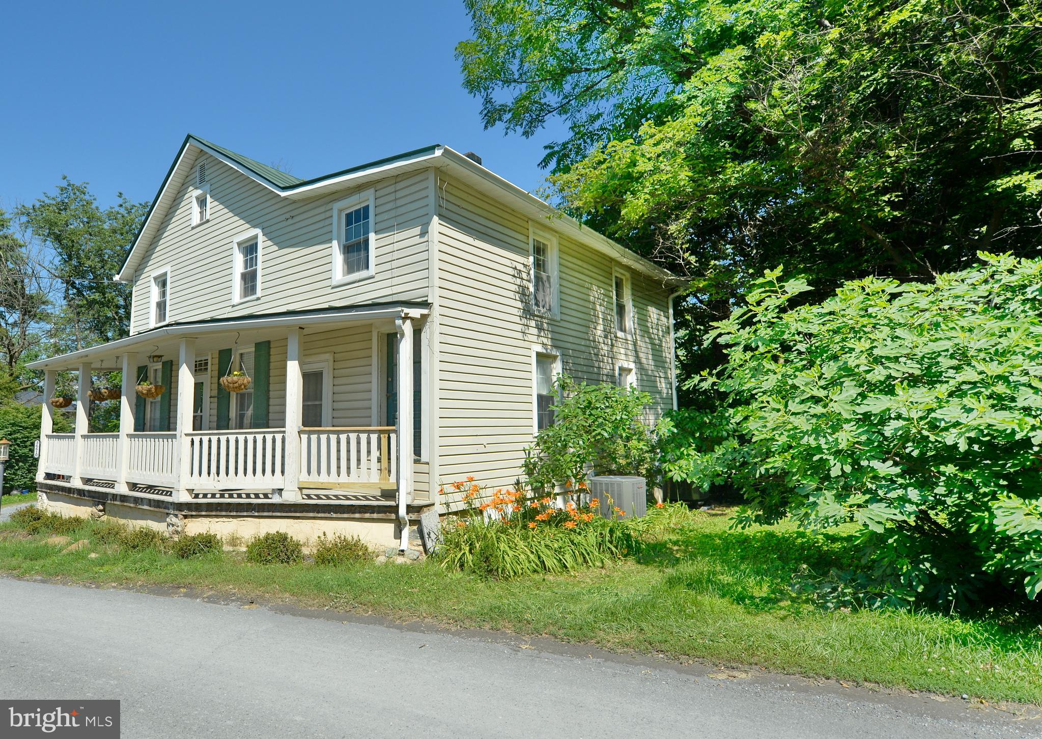 36610 Jeb Stuart Road Purcellville, VA 20132 - Photo 2 of 34
