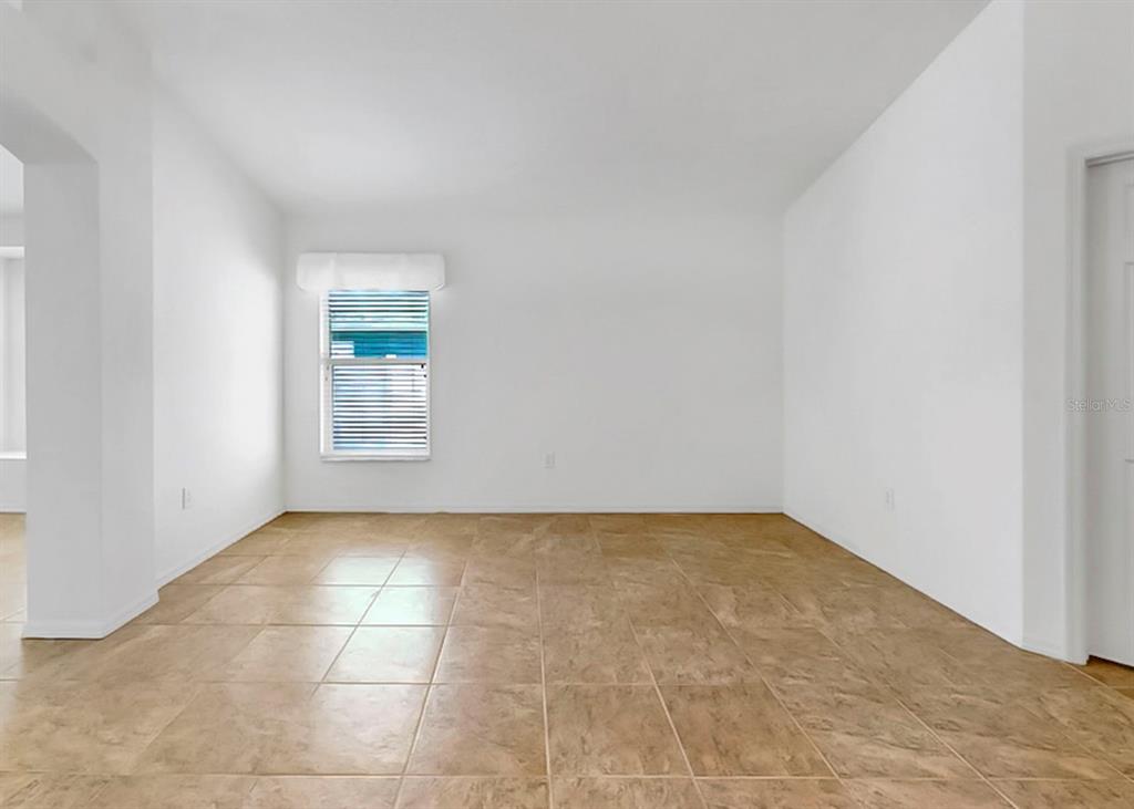 10725 Deepbrook Drive Riverview, FL 33569 - Photo 15 of 67