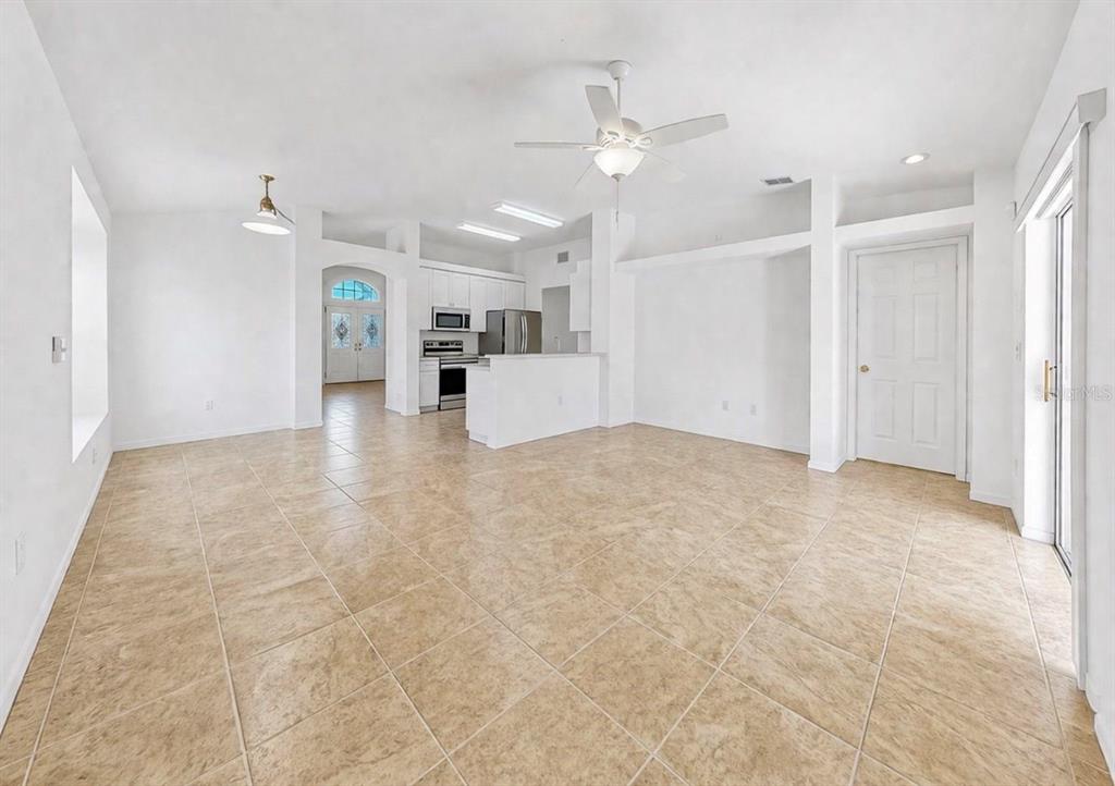 10725 Deepbrook Drive Riverview, FL 33569 - Photo 27 of 67