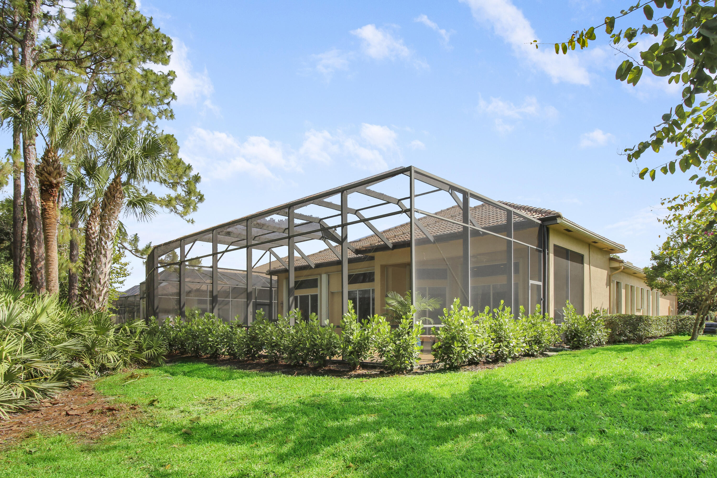 8829 Bally Bunion Road Port St. Lucie, FL 34986 - Photo 39 of 59 Back of House