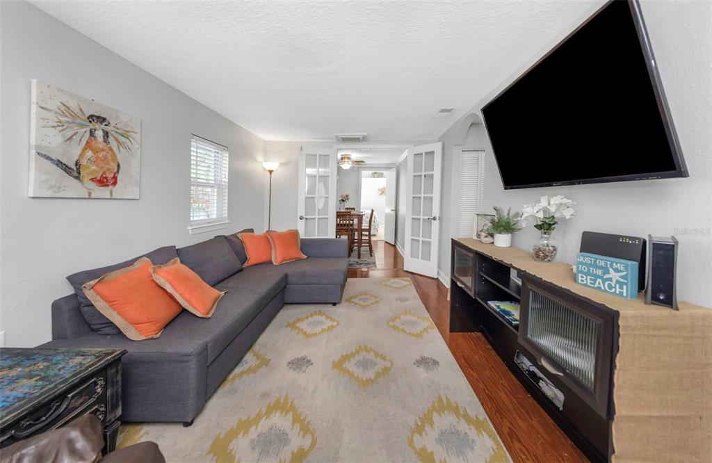 414 Tampa Road Palm Harbor, FL 34683 - Photo 3 of 45