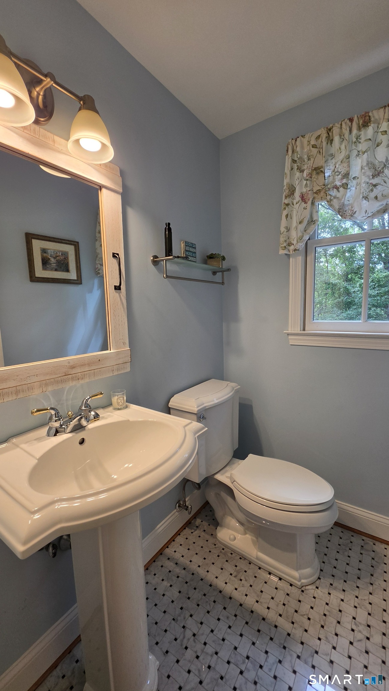 261 Ridgewood Drive Groton, CT 06355 - Photo 12 of 14 Gallery Image 12