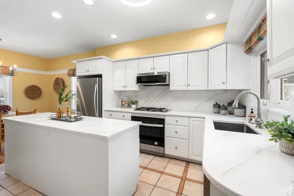 $919,000 | 62 Carmel Road, Andover, MA 01810