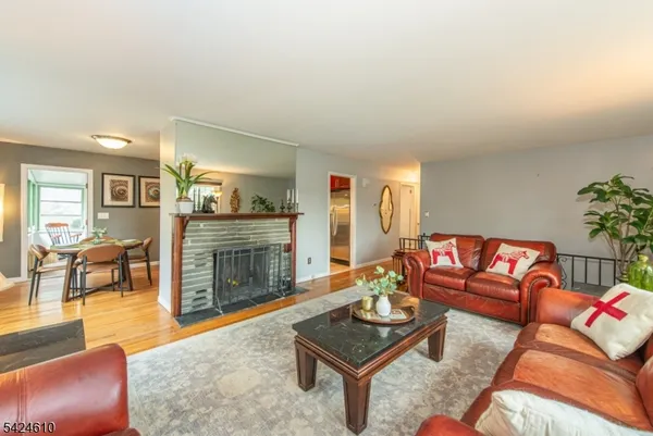 $510,000 | 7 North Shore Trail, Sparta, NJ 07871