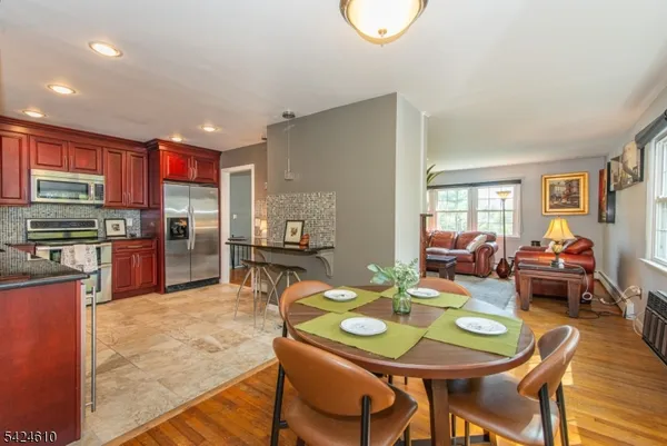 $510,000 | 7 North Shore Trail, Sparta, NJ 07871