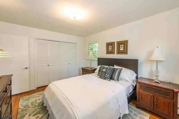$510,000 | 7 North Shore Trail, Sparta, NJ 07871
