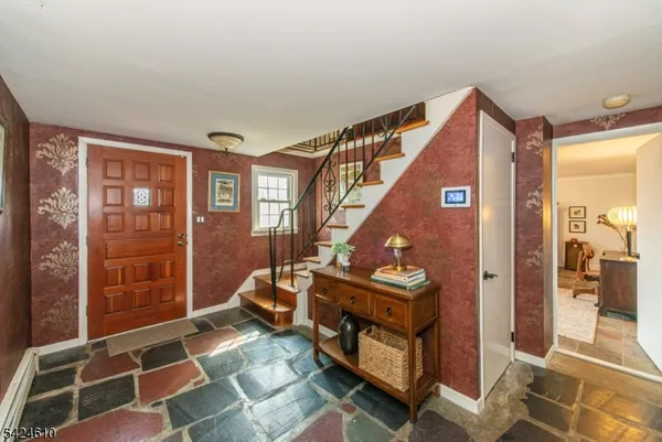 $510,000 | 7 North Shore Trail, Sparta, NJ 07871