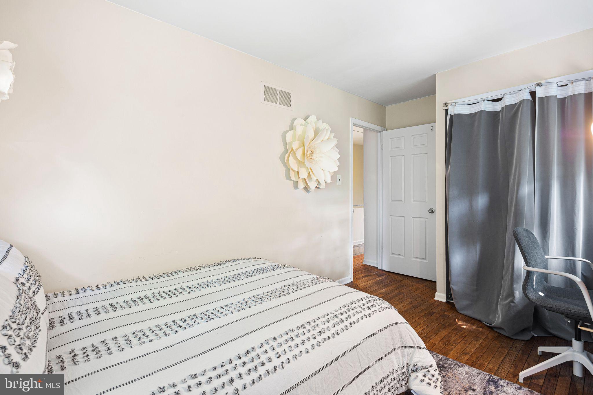 217 Titan Street Philadelphia, PA 19147 - Photo 23 of 27
