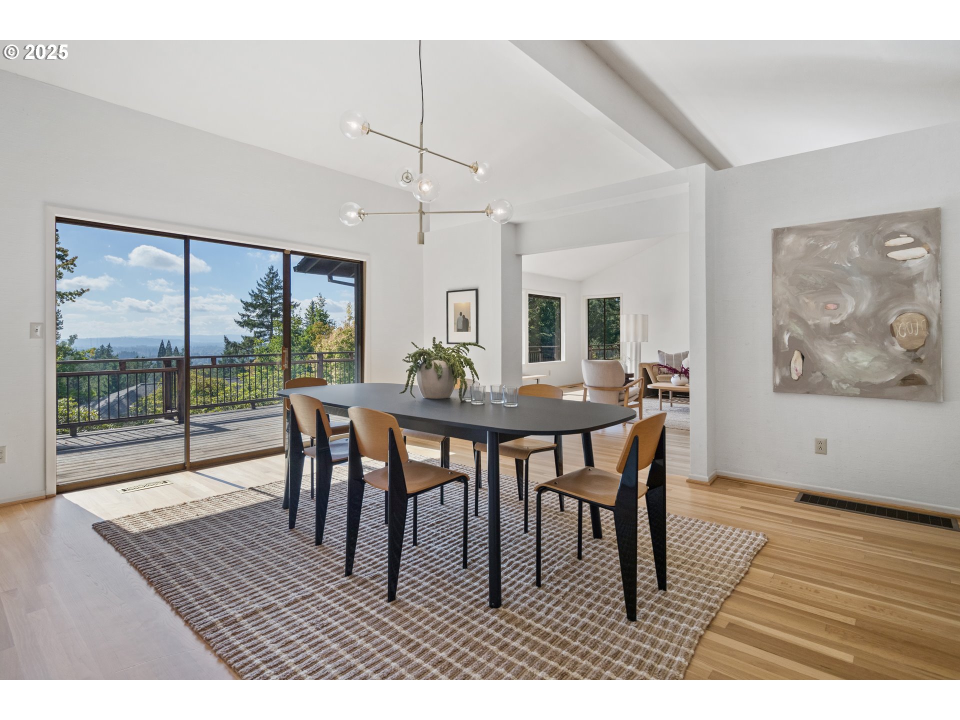 3450 Southwest 44th Avenue Portland, OR 97221 - Photo 7 of 47