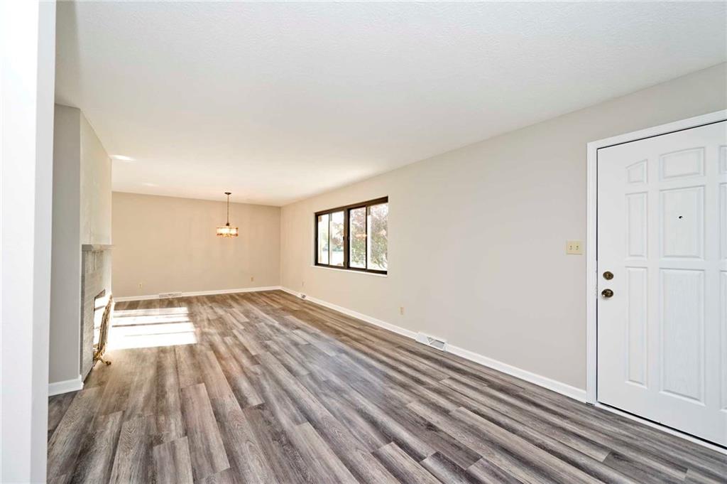 7024 Hague Road Indianapolis, IN 46256 - Photo 9 of 57 Gallery Image 9